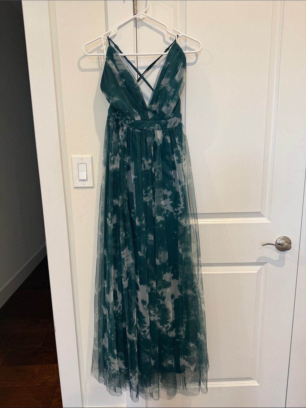 Lulus Emerald Green Tulle Maxi Dress with V-Neck